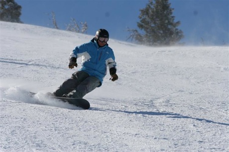 oregon realtor is snowboarding