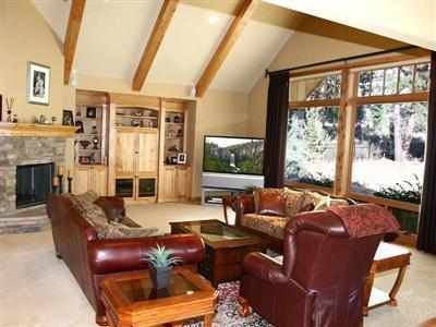 Bonus room over garage of Bend mls property