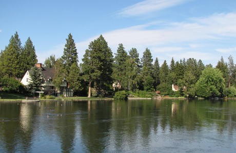 mirror pond bend oregon