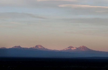 Cascades panorama from Brasada Ranch