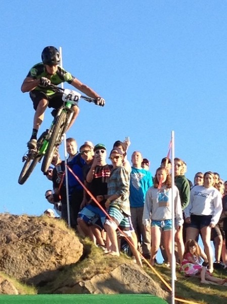 Steve Wells' photo of bikers at Tetherow in Bend Oregon